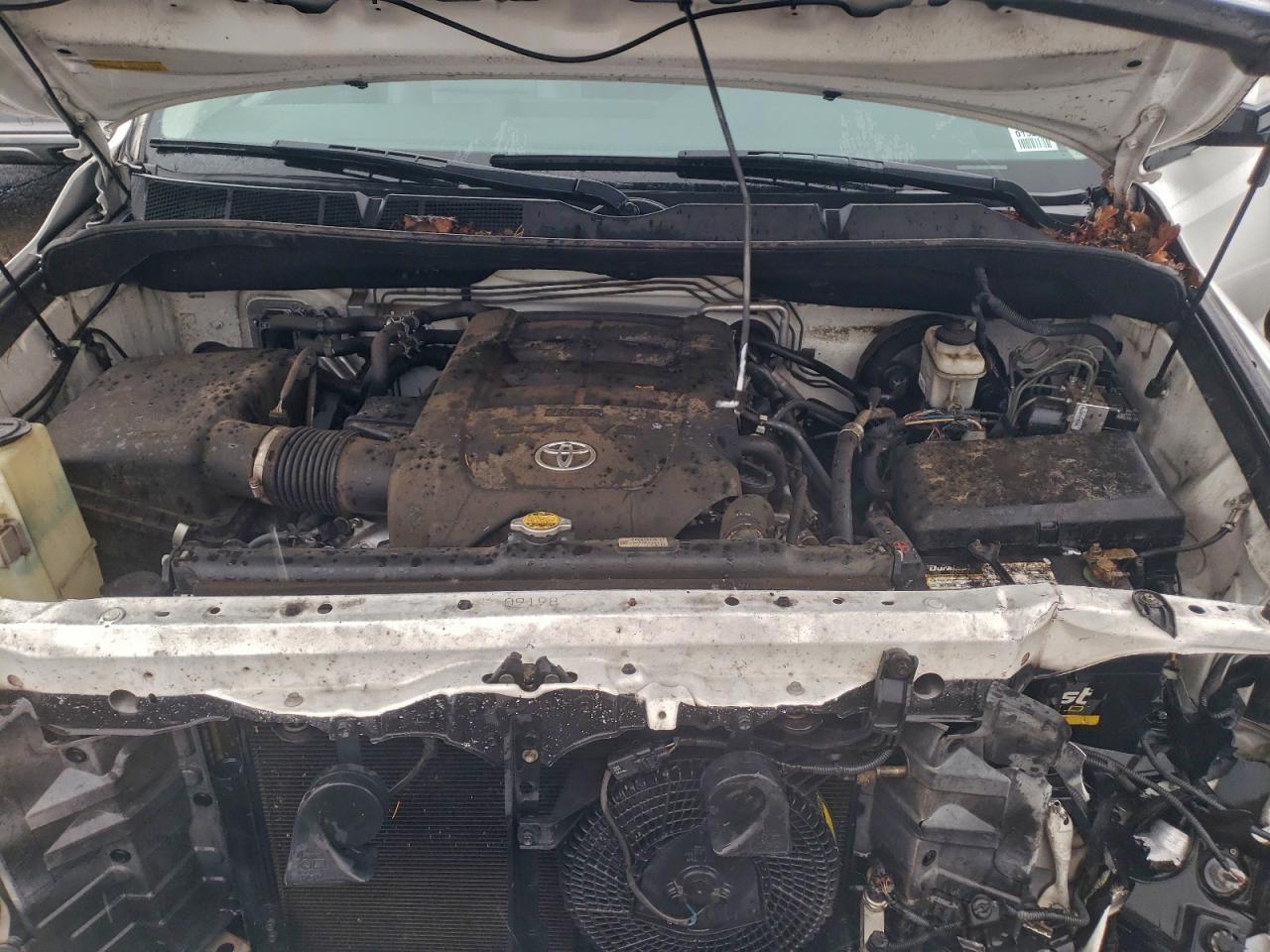 2011 TOYOTA Sequoia