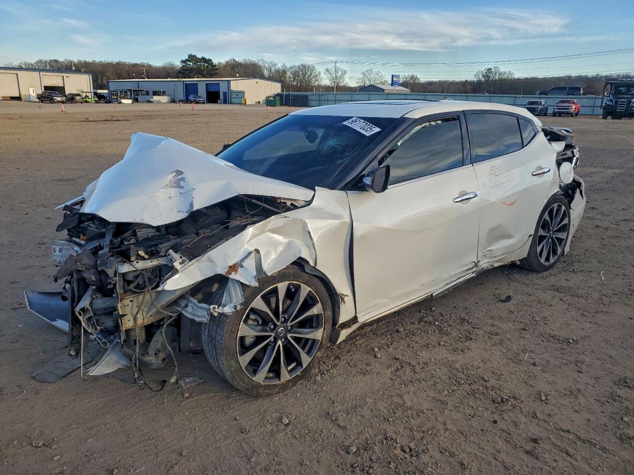 2016 NISSAN Maxima