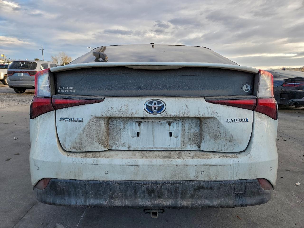 2019 TOYOTA PRIUS