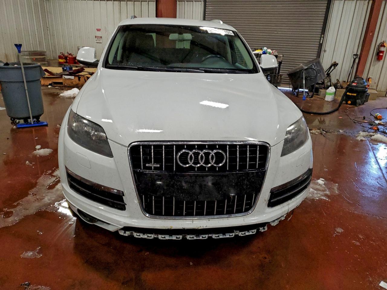 2013 AUDI Q7