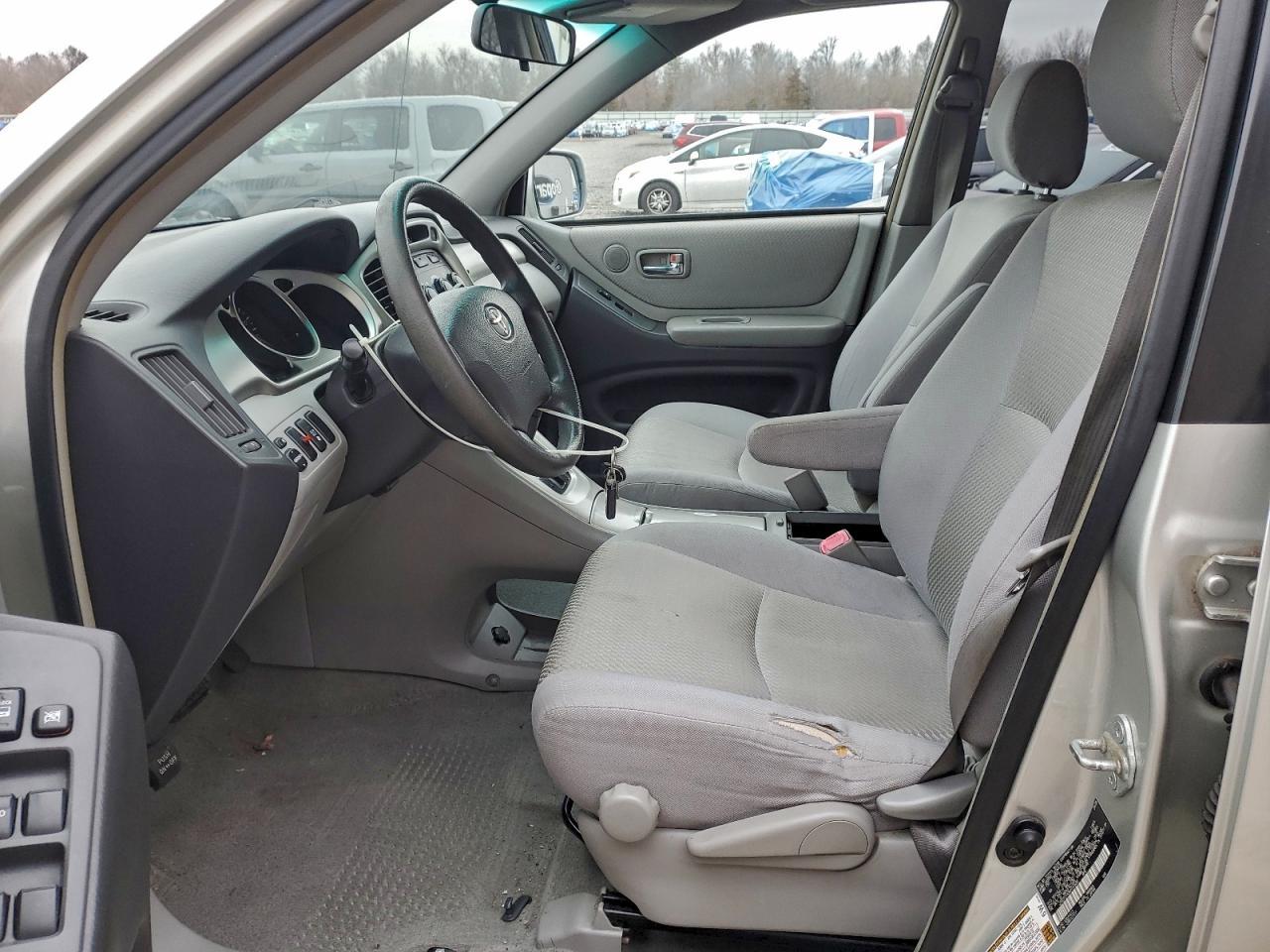 2006 TOYOTA HIGHLANDER