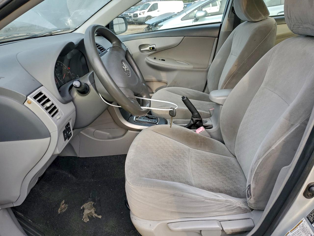 2009 TOYOTA COROLLA