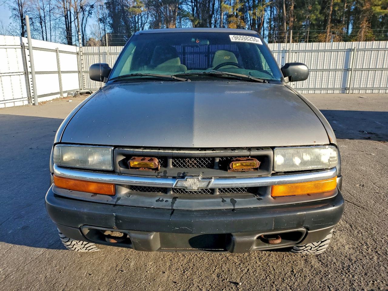 2001 CHEVROLET BLAZER