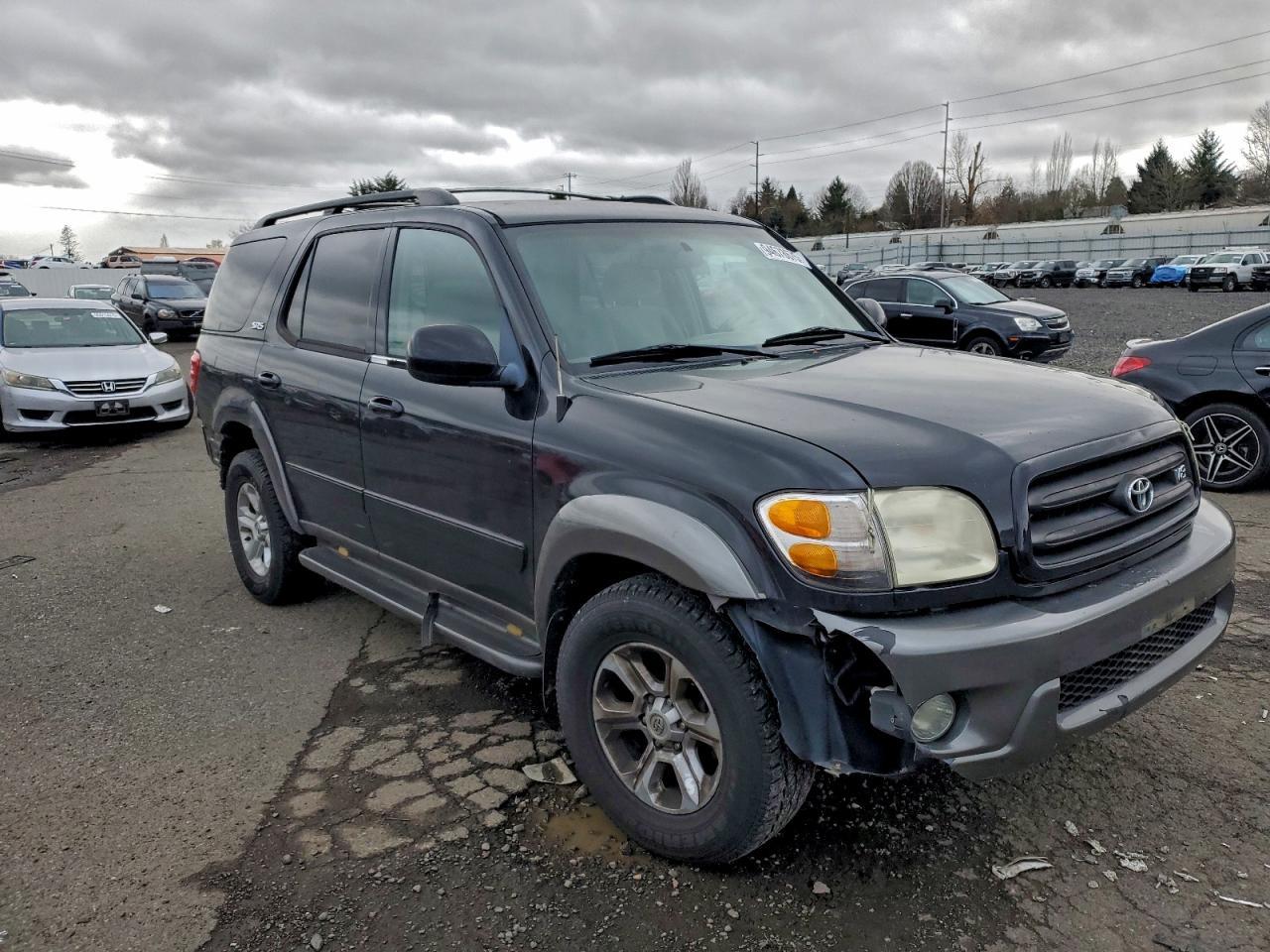 2004 TOYOTA Sequoia