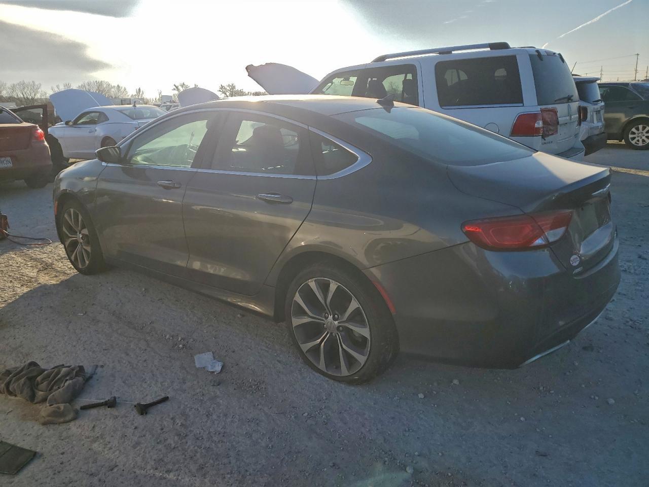 2015 CHRYSLER 200