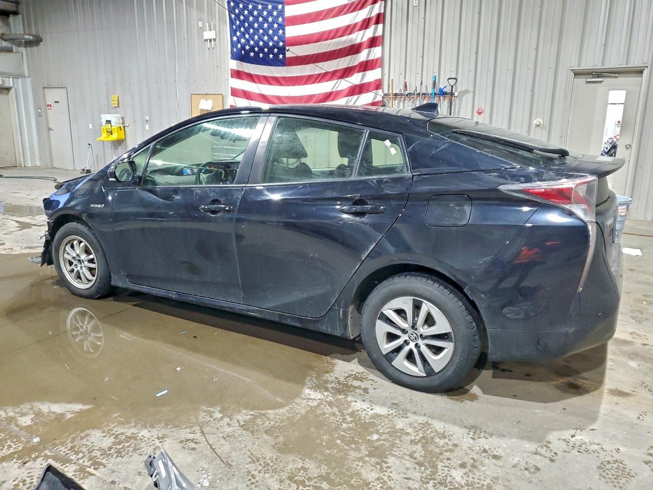 2018 TOYOTA PRIUS