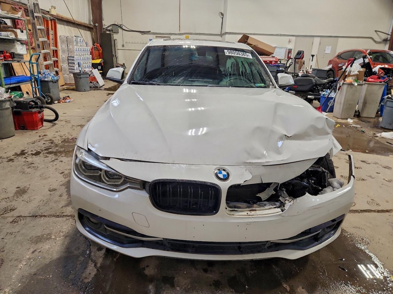 2018 BMW 3 SERIES