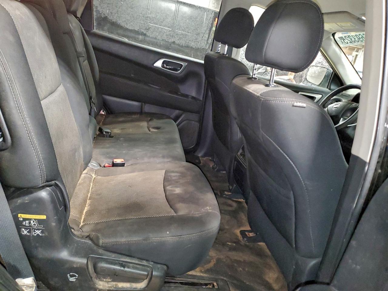 2017 NISSAN PATHFINDER