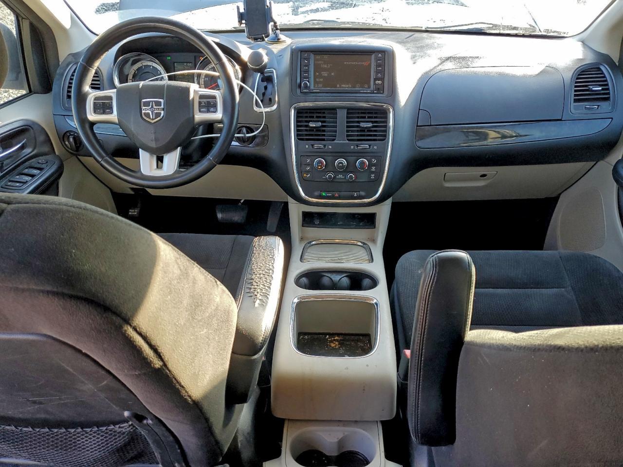 2016 DODGE GRAND CARAVAN
