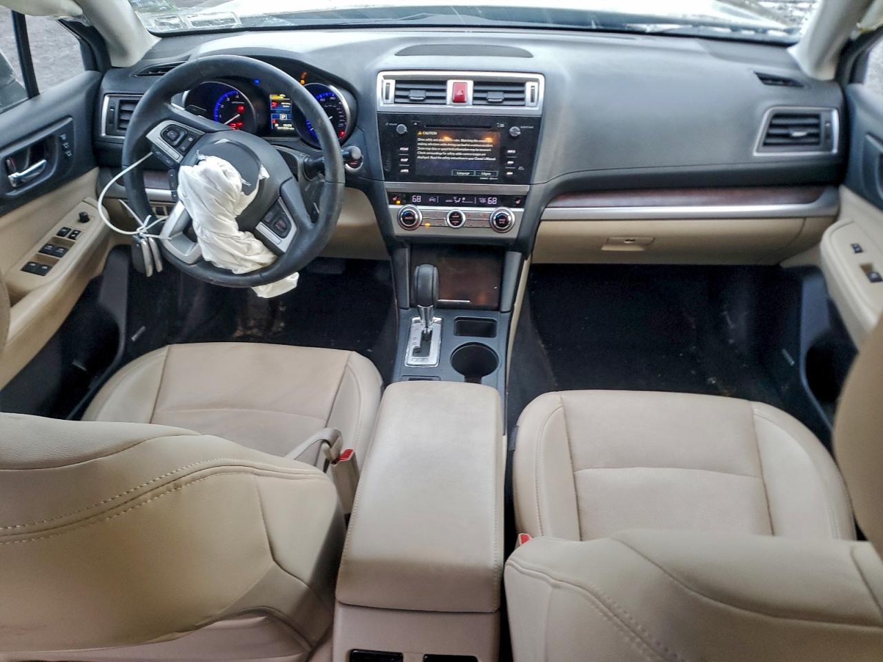 2015 SUBARU Outback