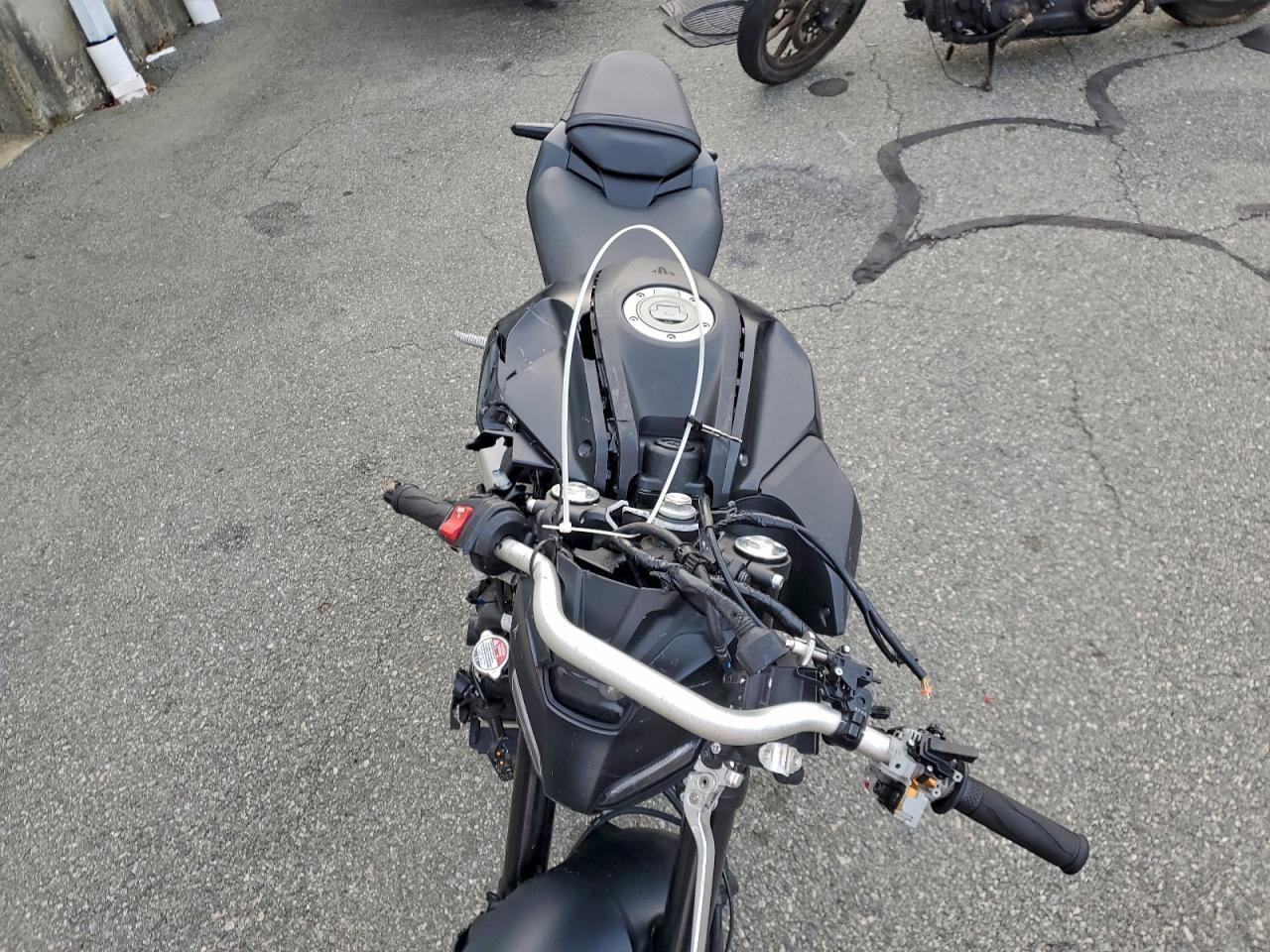 2025 YAMAHA MT07