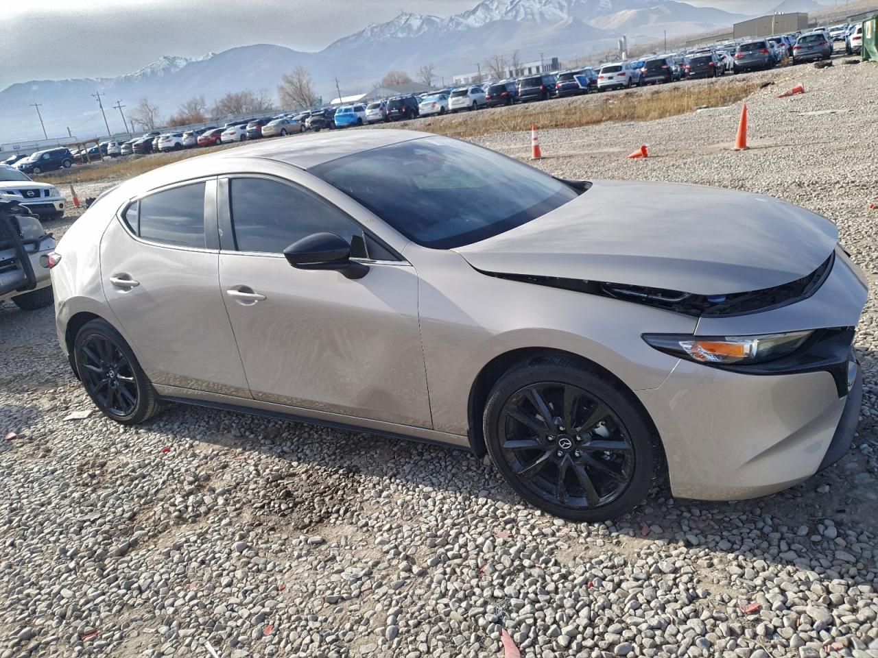 2025 MAZDA 3