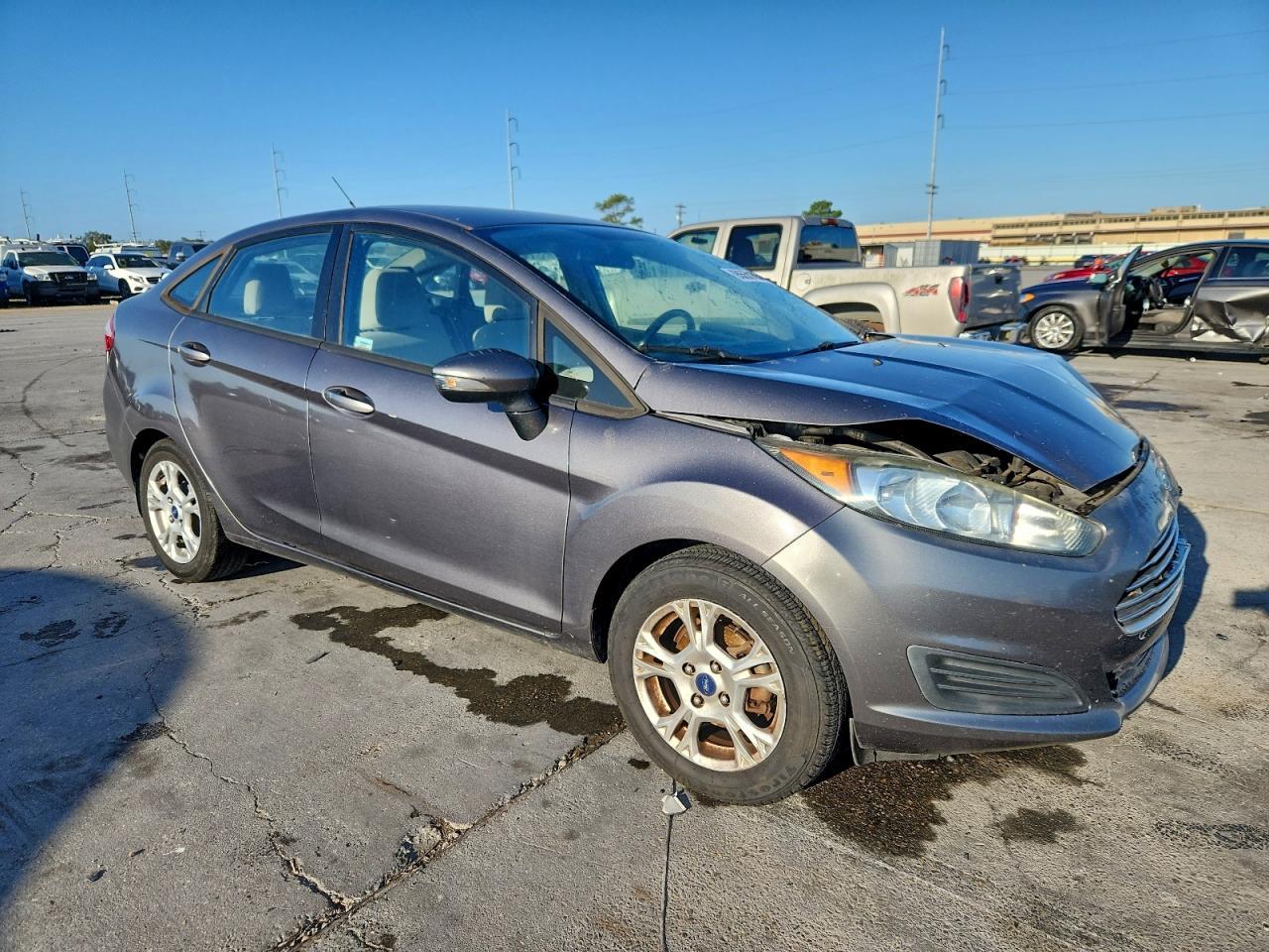 2014 FORD Fiesta