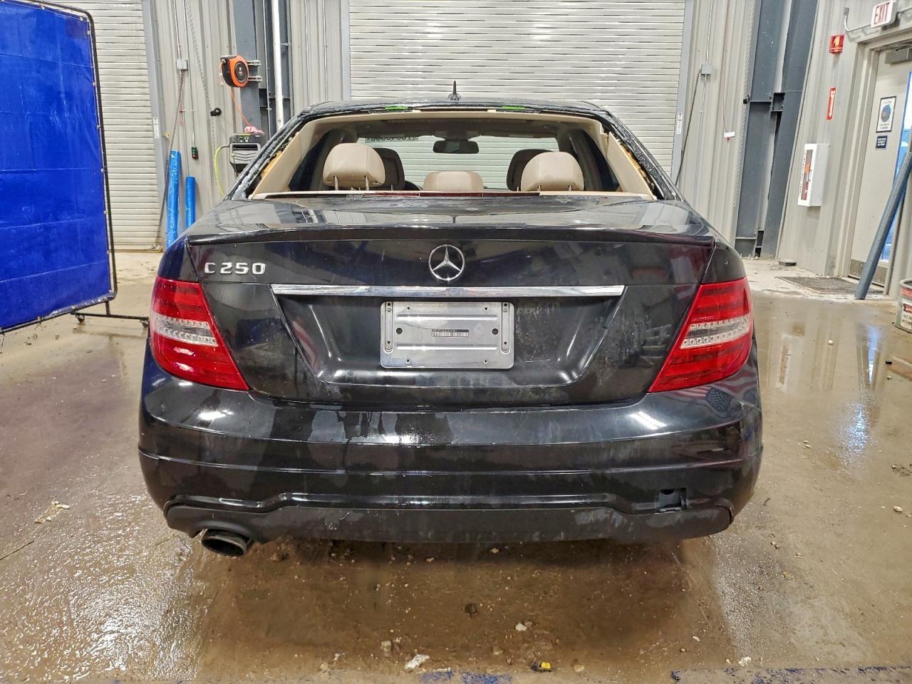 2012 MERCEDES-BENZ C-CLASS