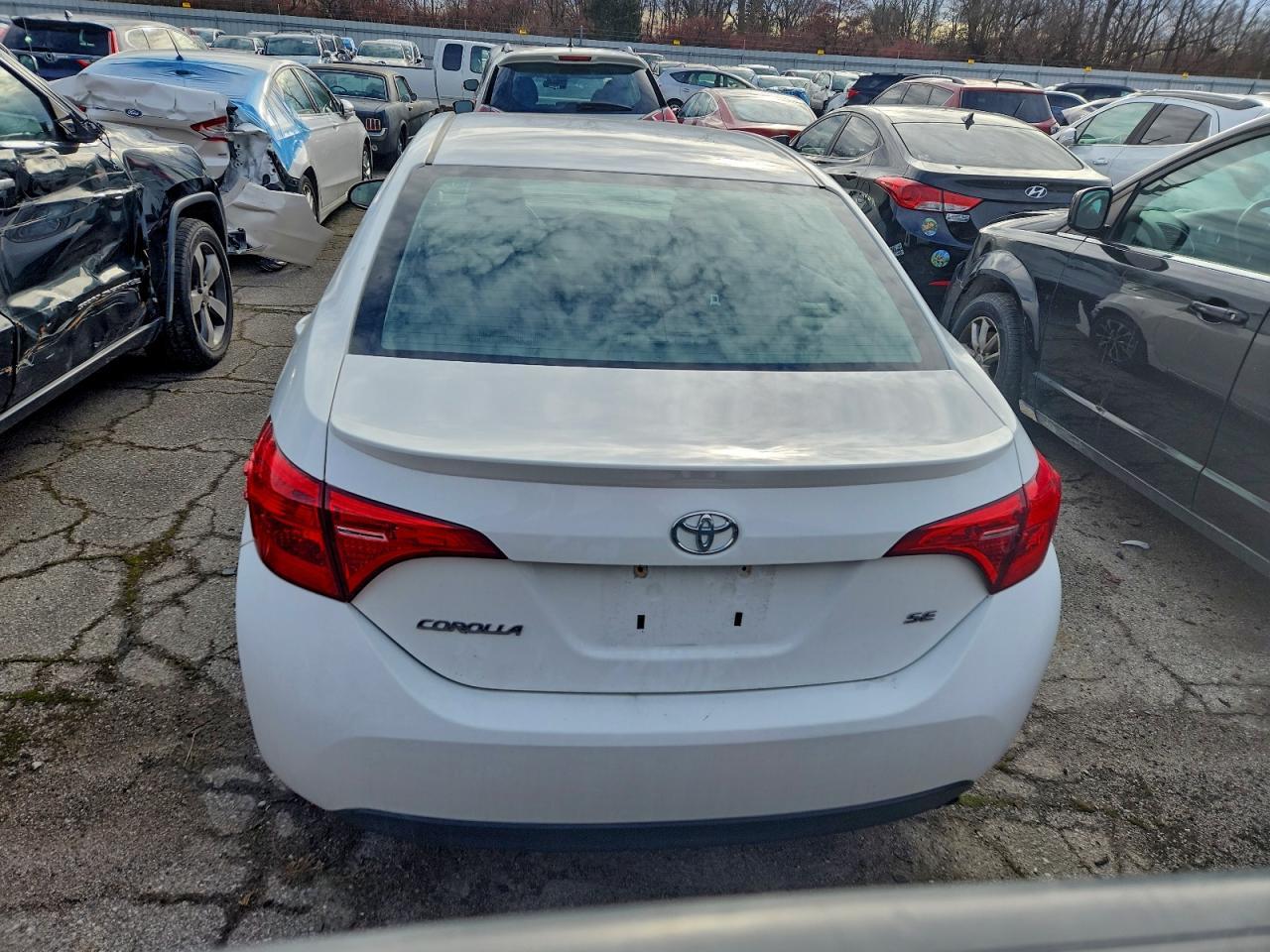 2017 TOYOTA COROLLA