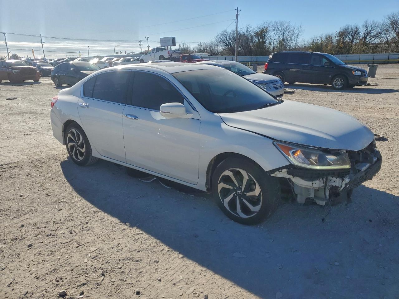 2017 HONDA ACCORD