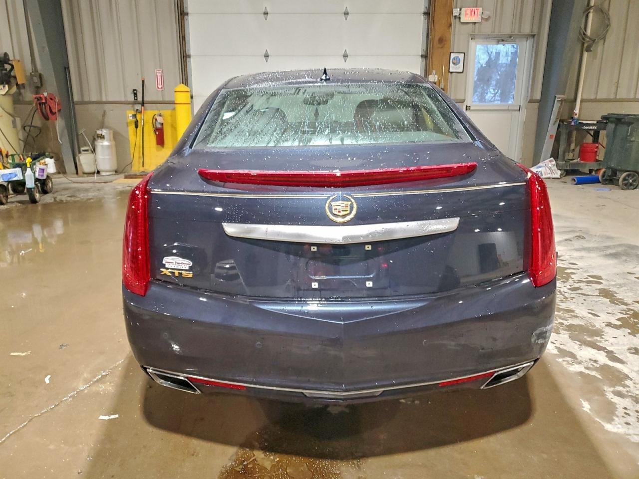2013 CADILLAC XTS
