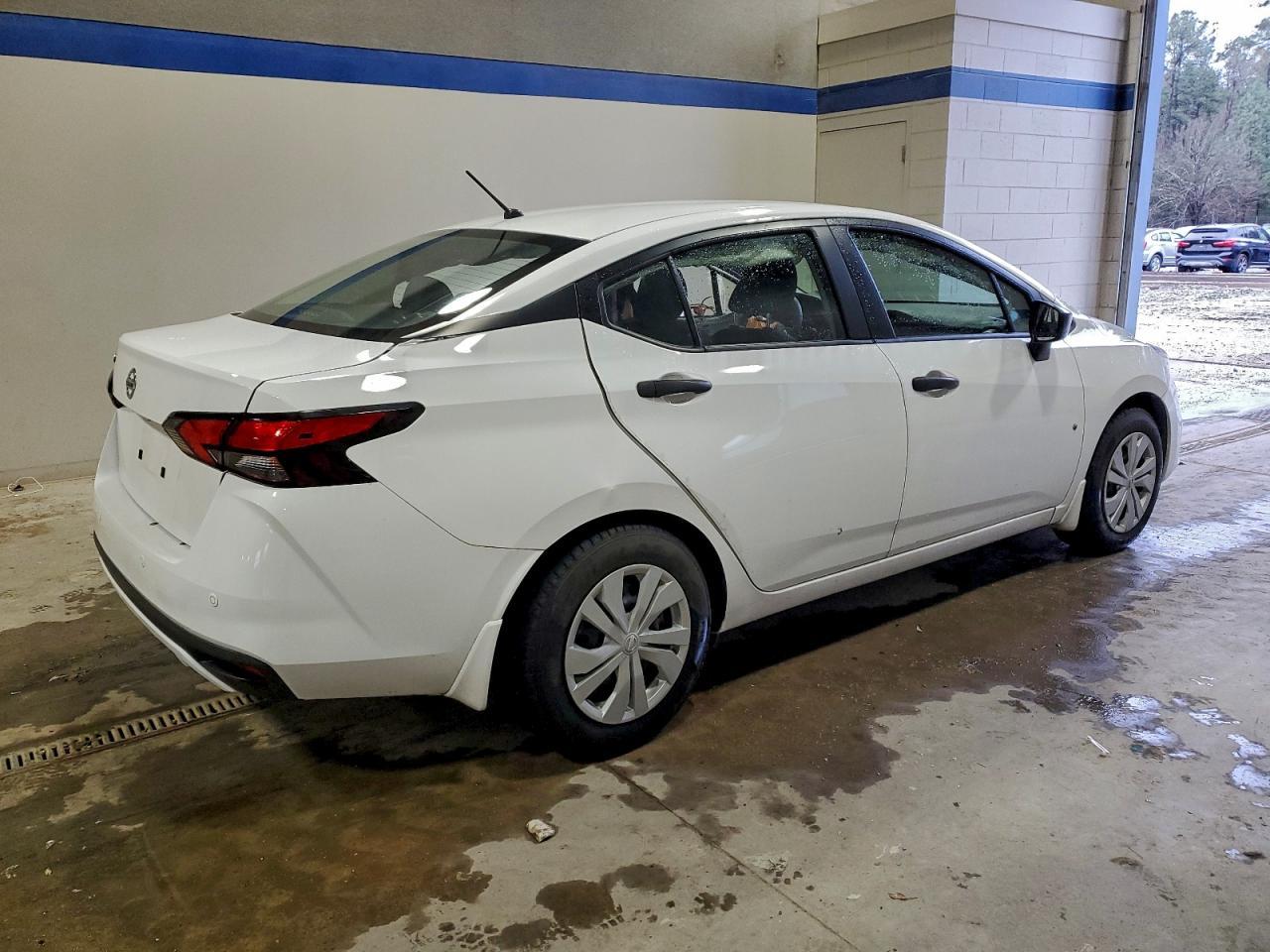 2022 NISSAN VERSA