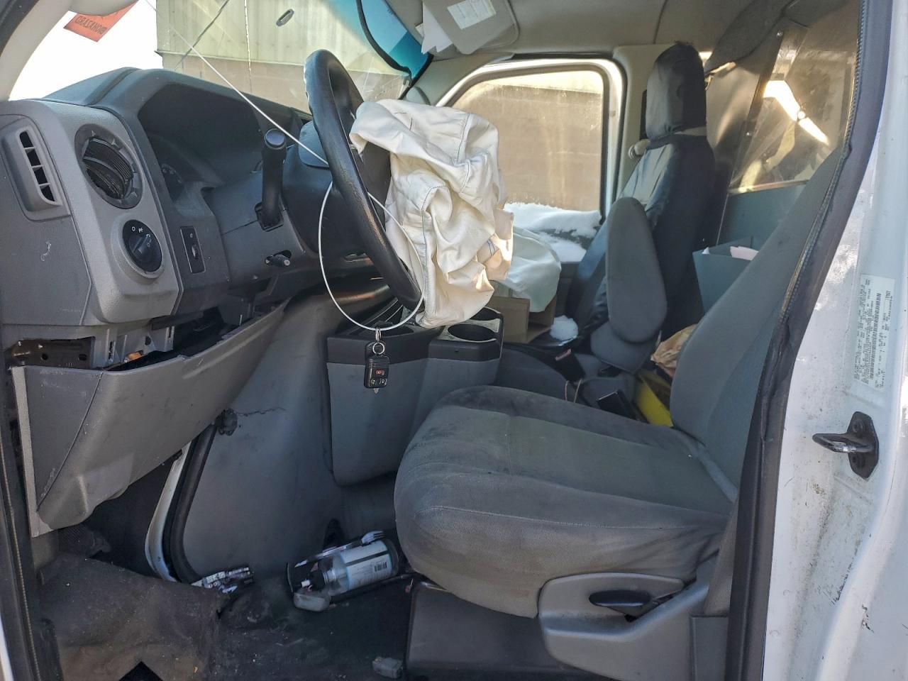 2013 FORD ECONOLINE