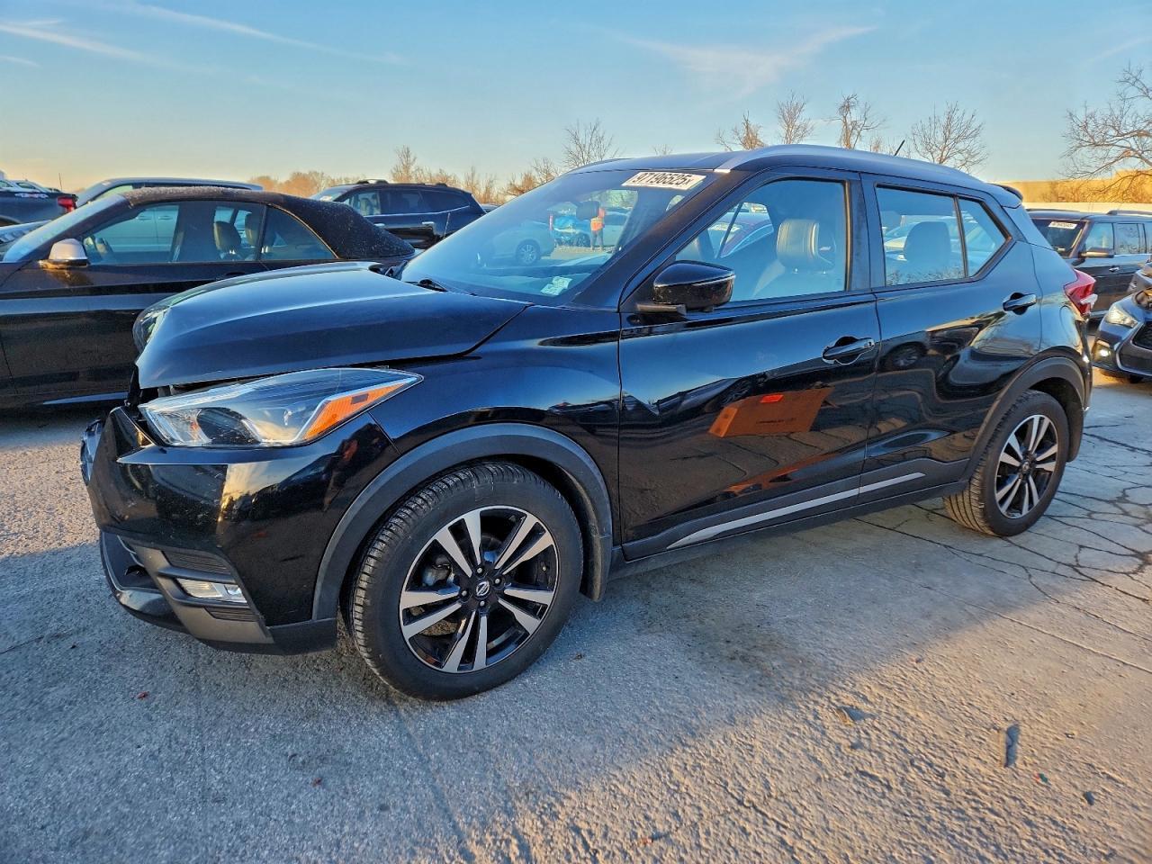 2019 NISSAN KICKS
