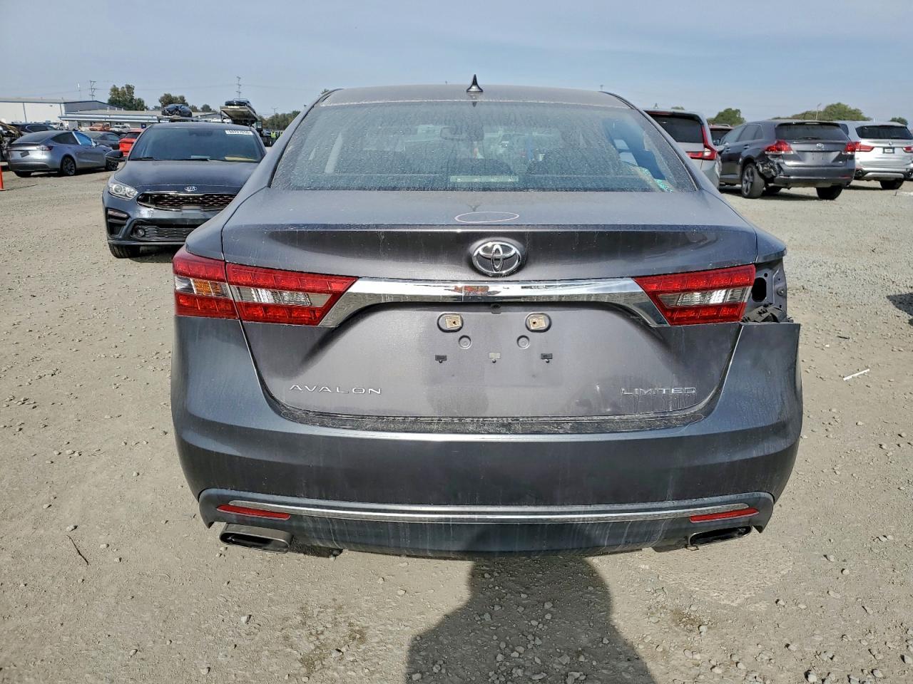 2016 TOYOTA Avalon