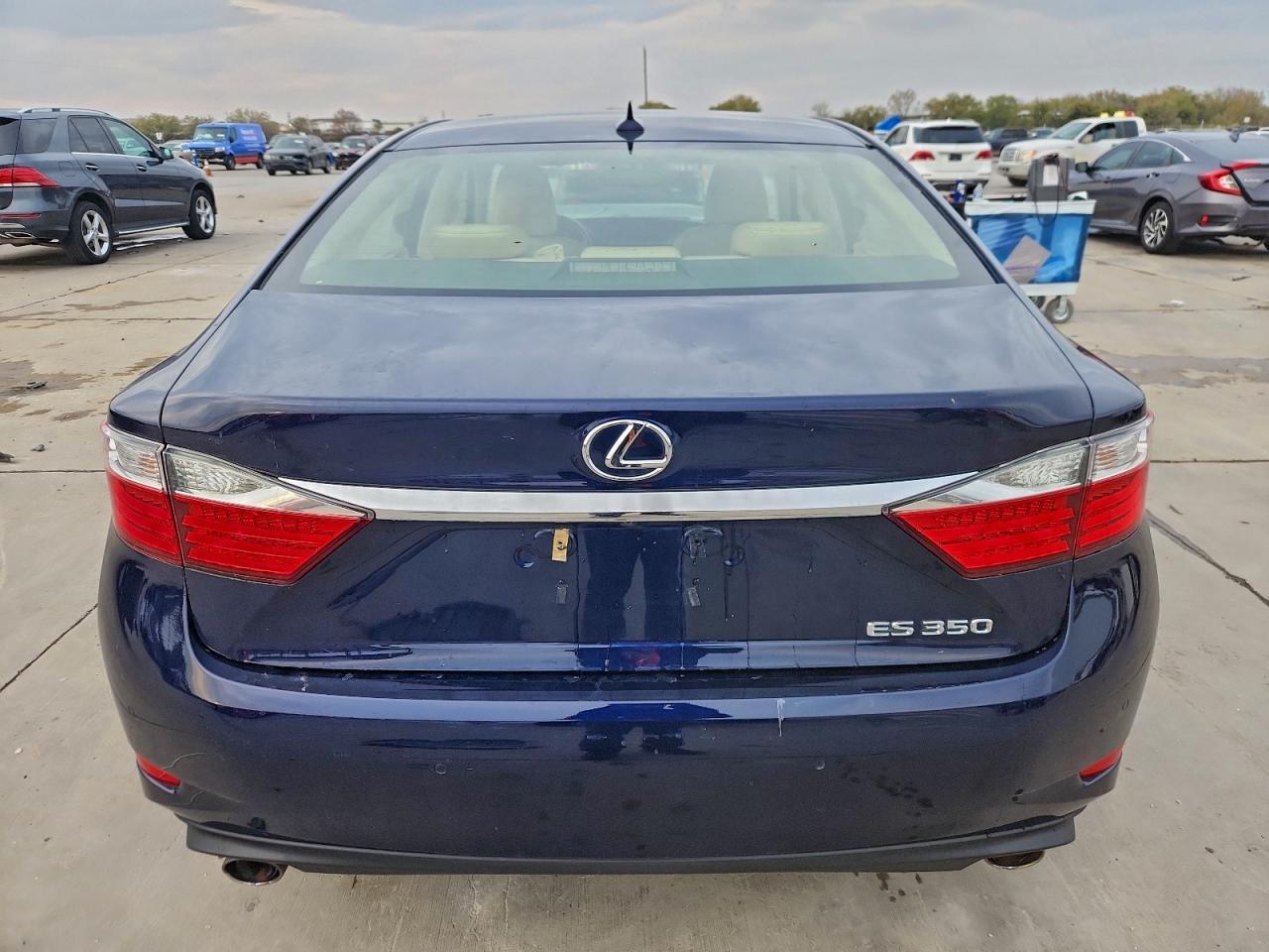 2013 LEXUS ES 350
