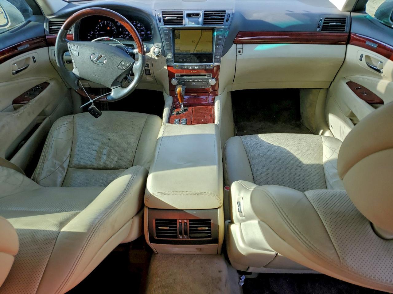 2010 LEXUS LS 460
