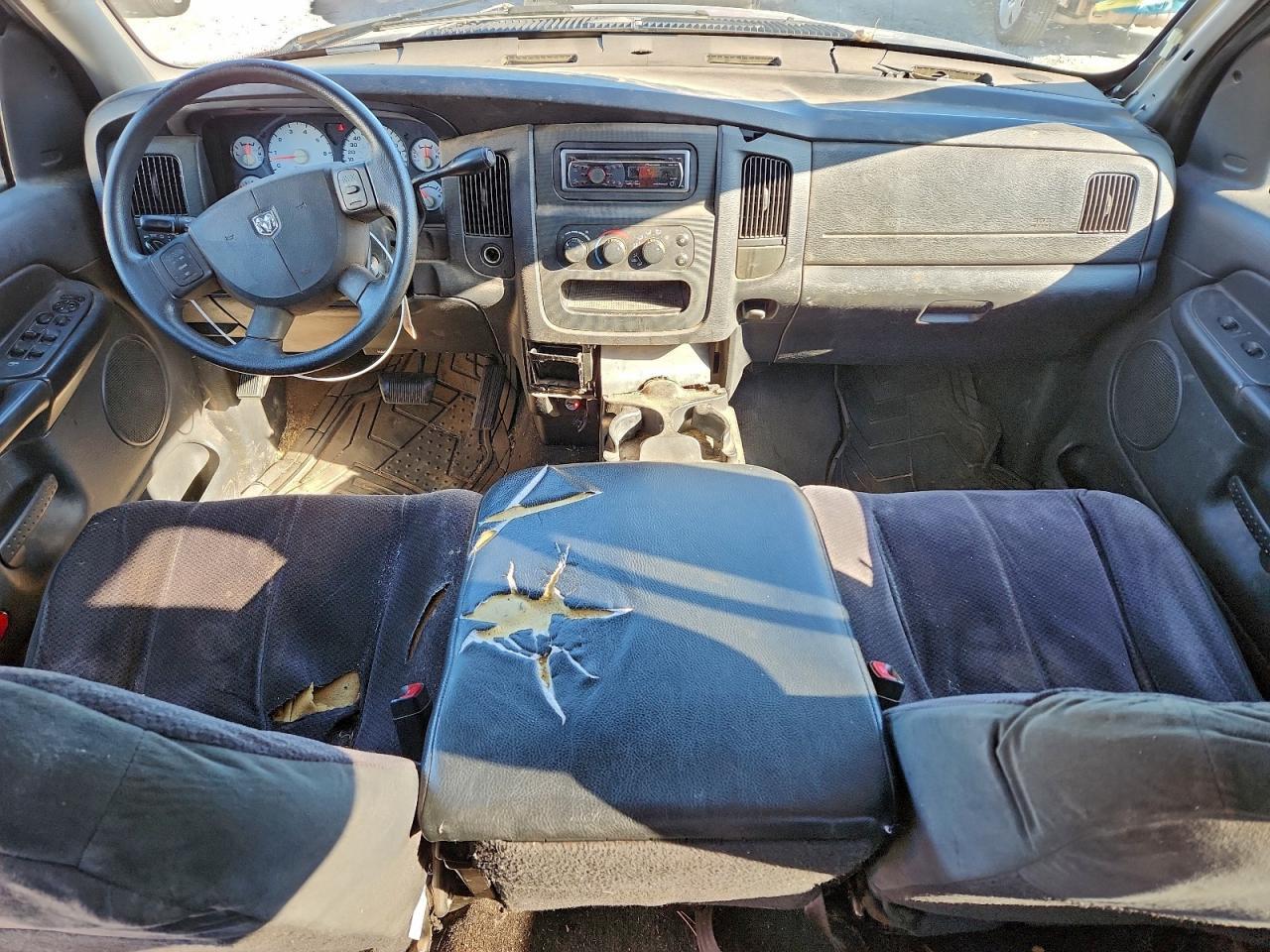 2004 DODGE RAM 1500