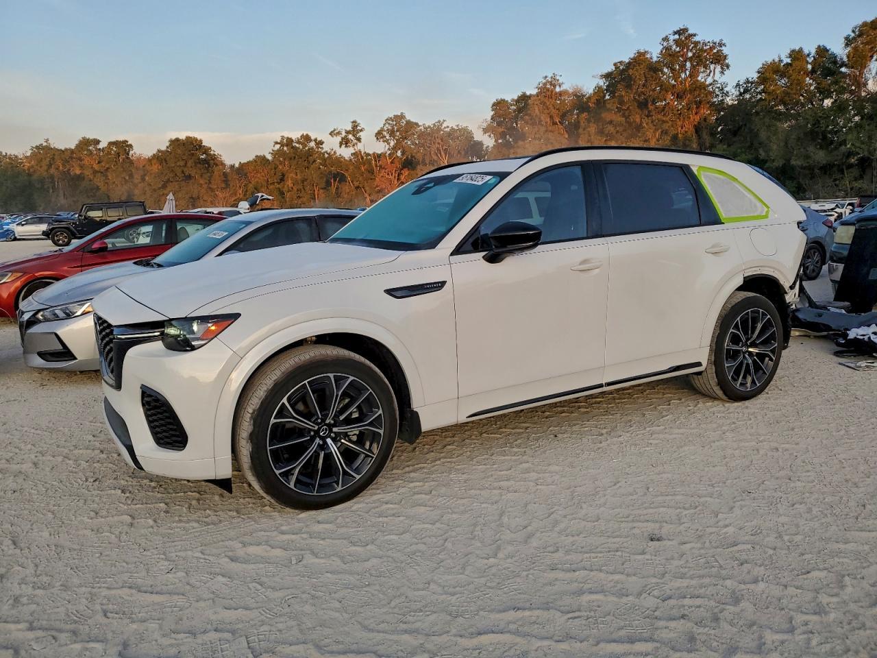 2025 MAZDA Cx-70