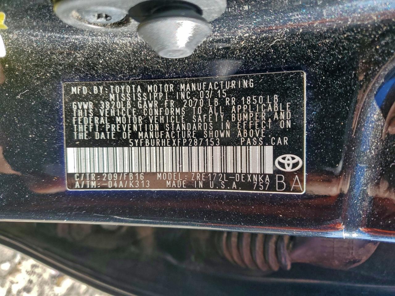 2015 TOYOTA COROLLA