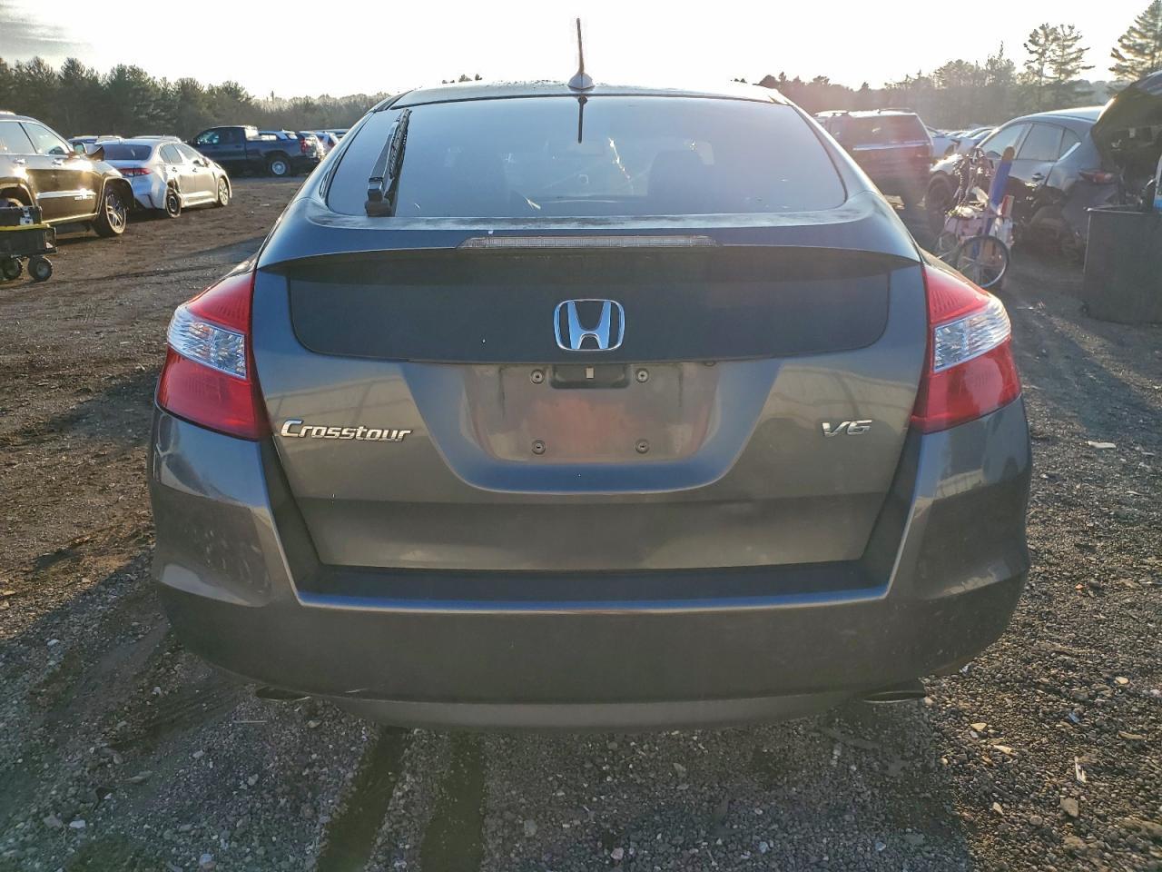 2012 HONDA Crosstour