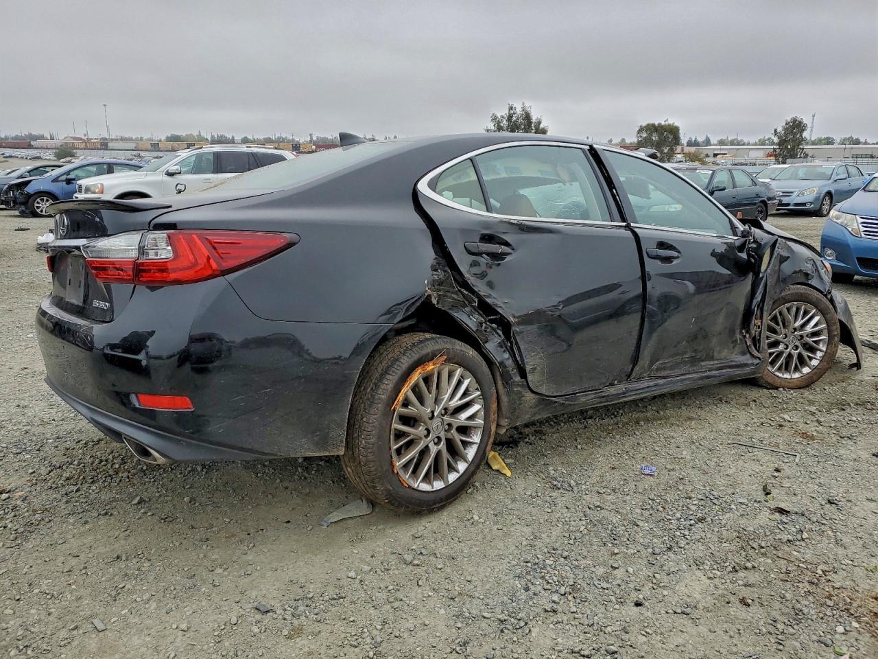 2017 LEXUS ES 350