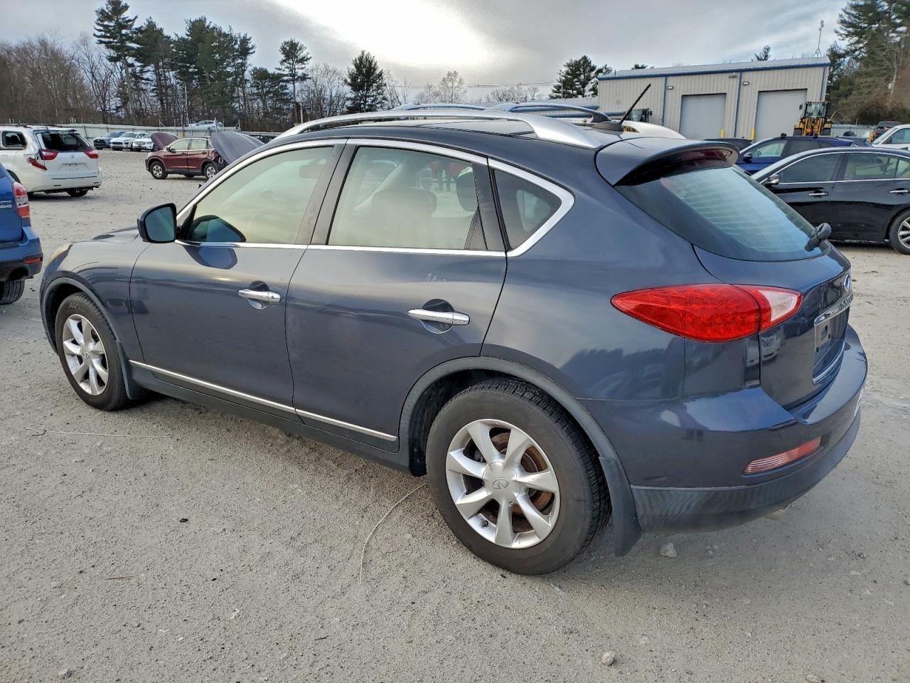 2010 INFINITI EX35