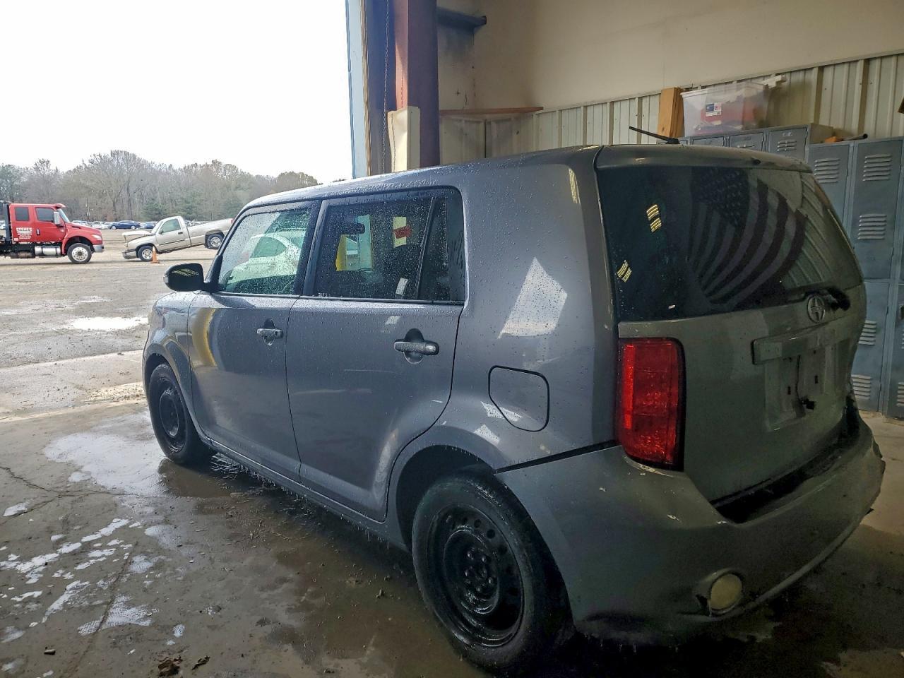 2009 TOYOTA SCION