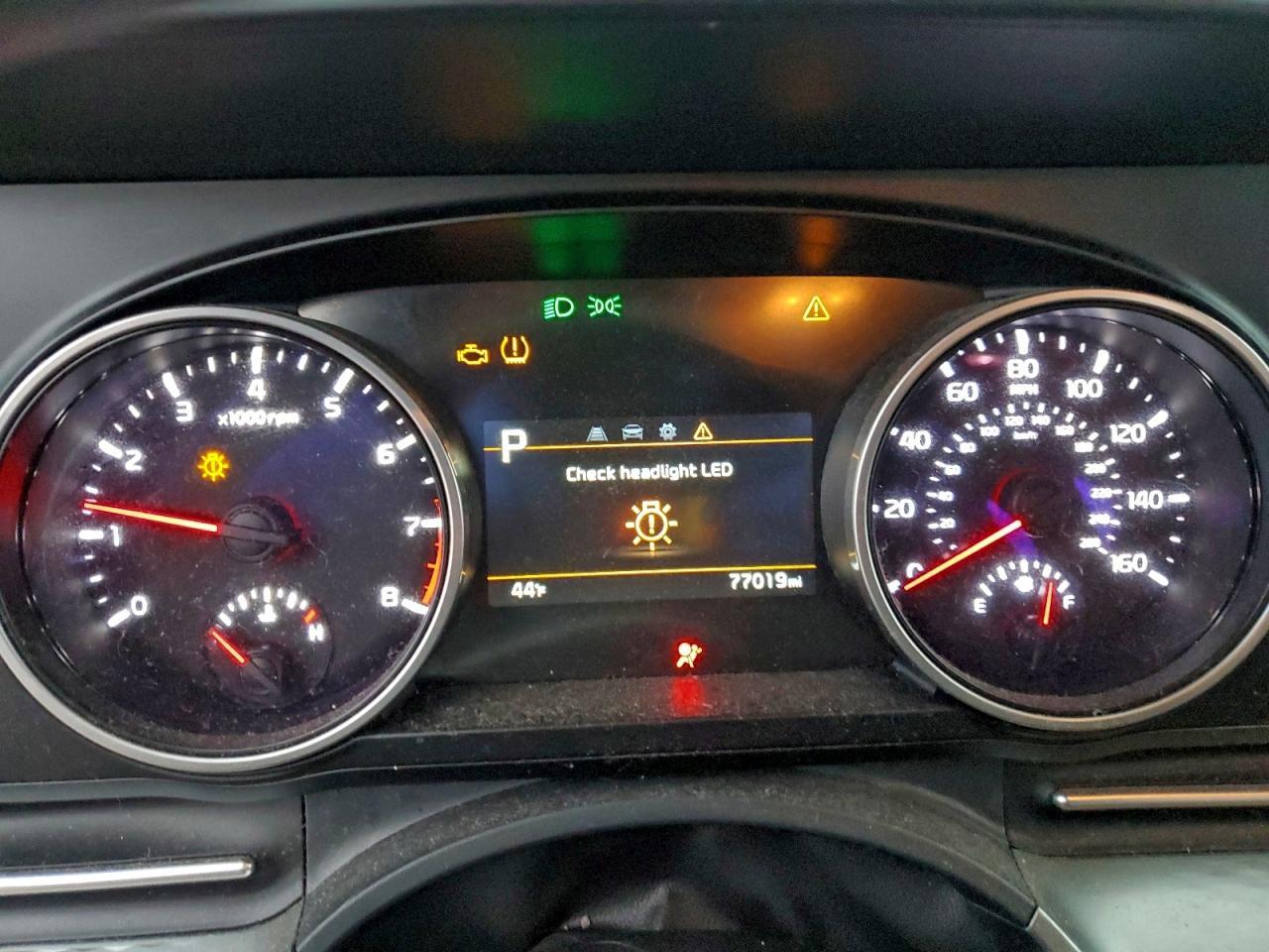 2022 KIA Carnival