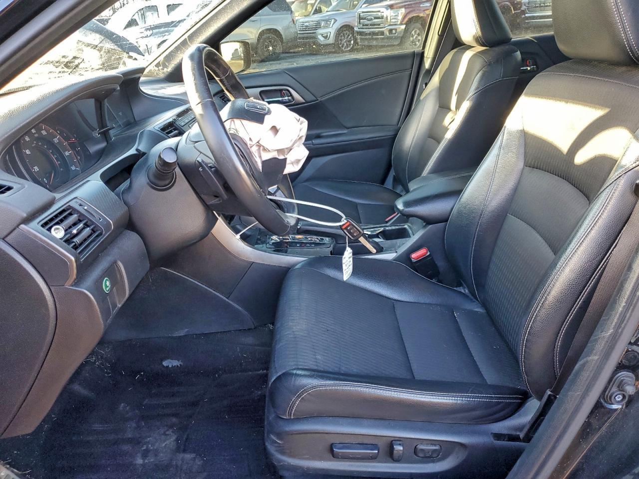 2016 HONDA ACCORD