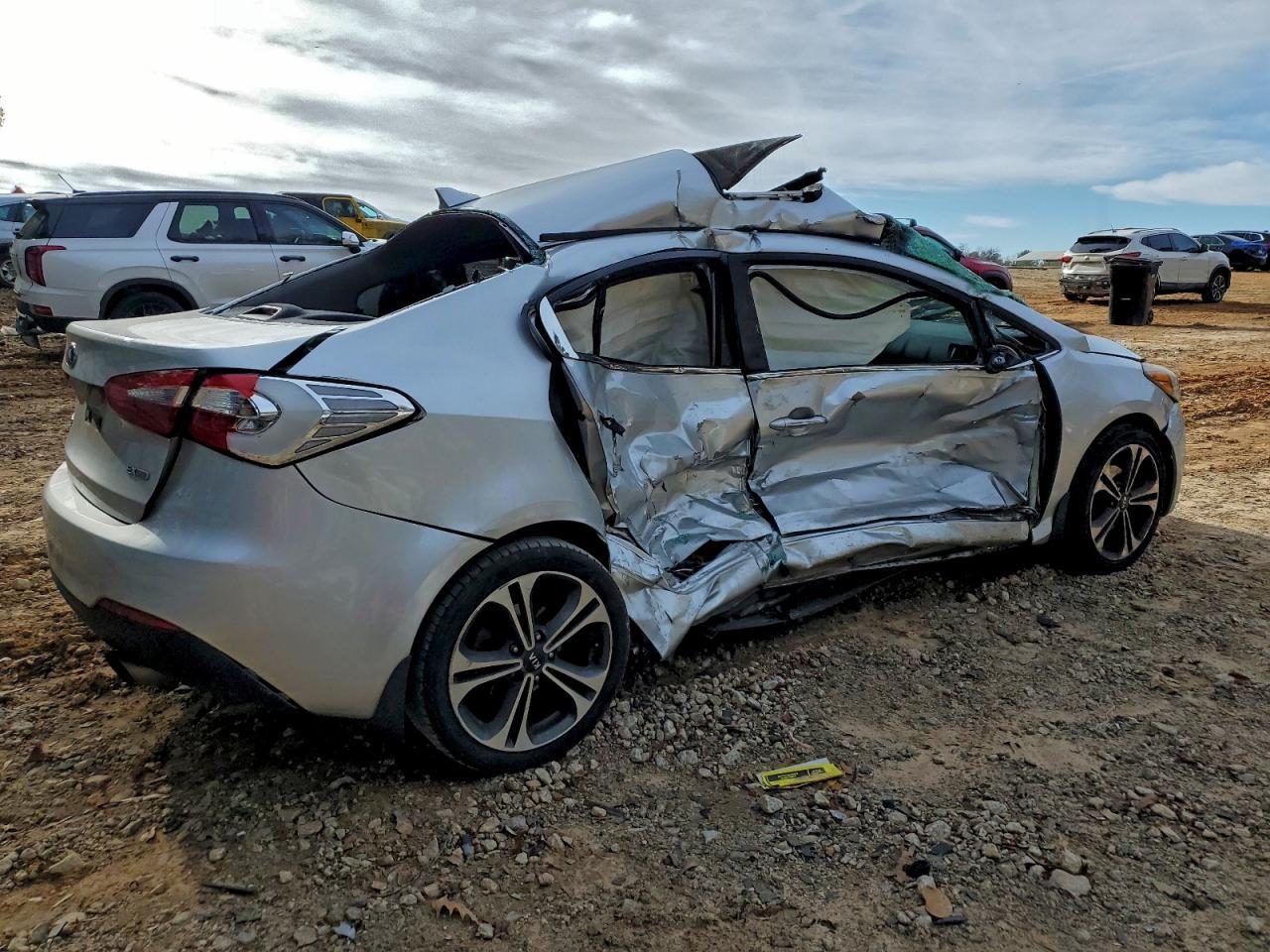 2014 KIA FORTE