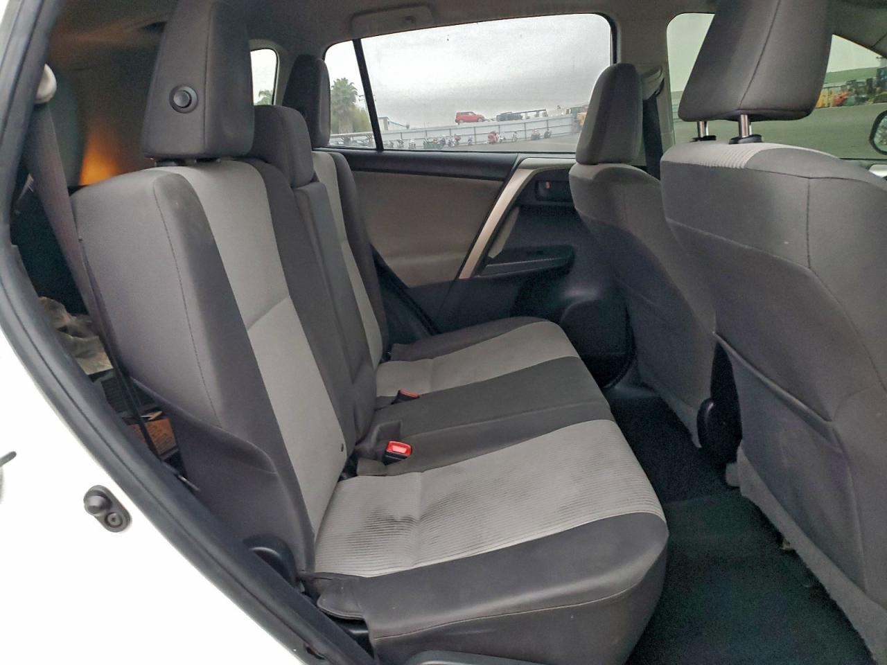 2014 TOYOTA RAV4
