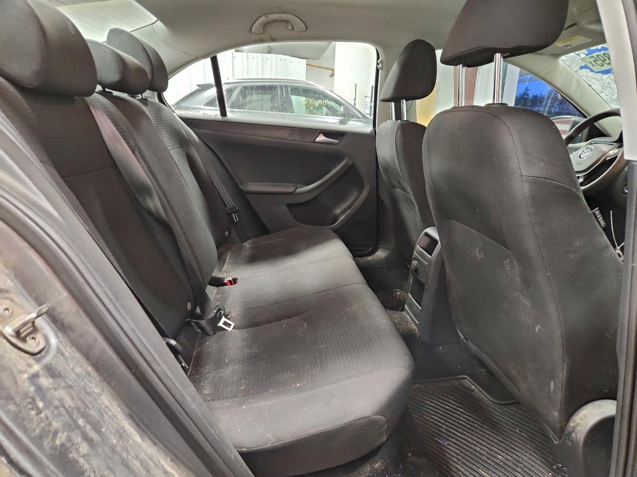 2016 VOLKSWAGEN JETTA