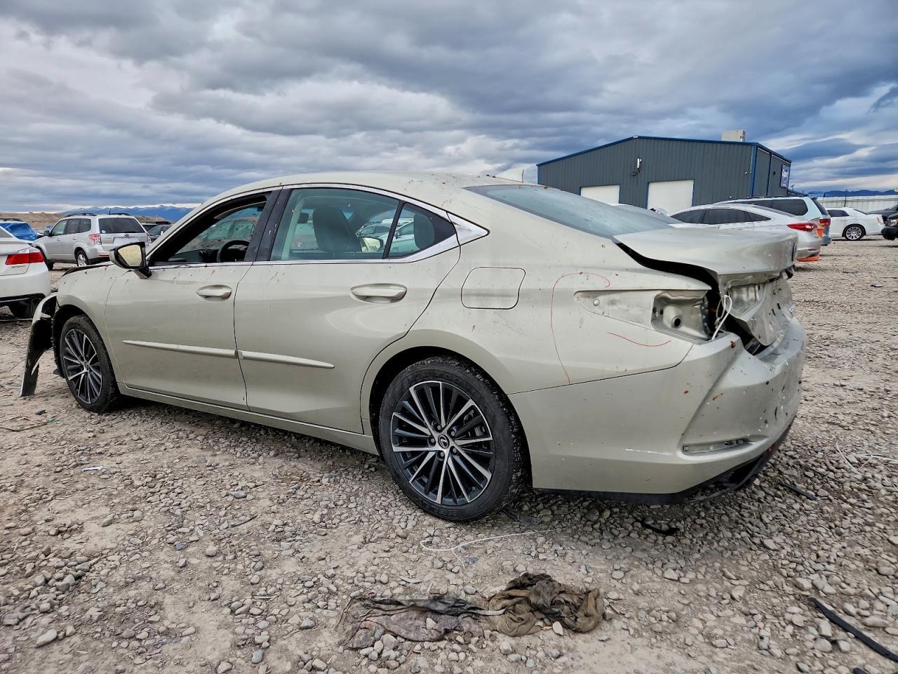 2022 LEXUS ES 350