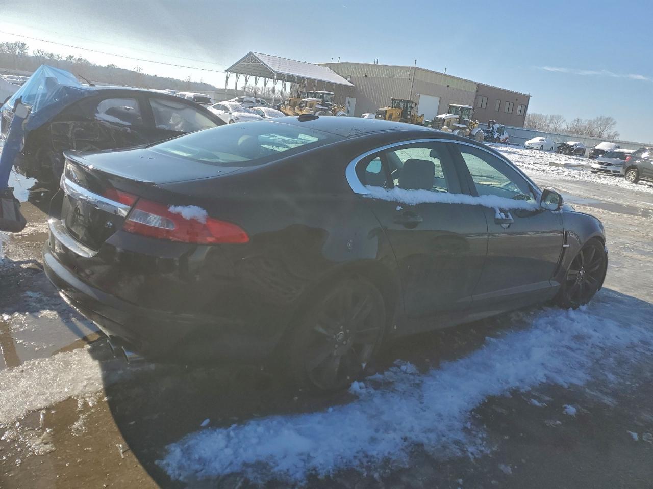 2010 JAGUAR XF