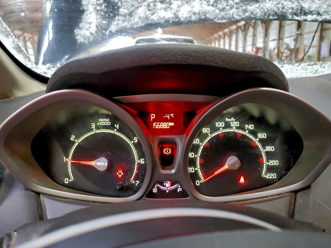2012 FORD Fiesta