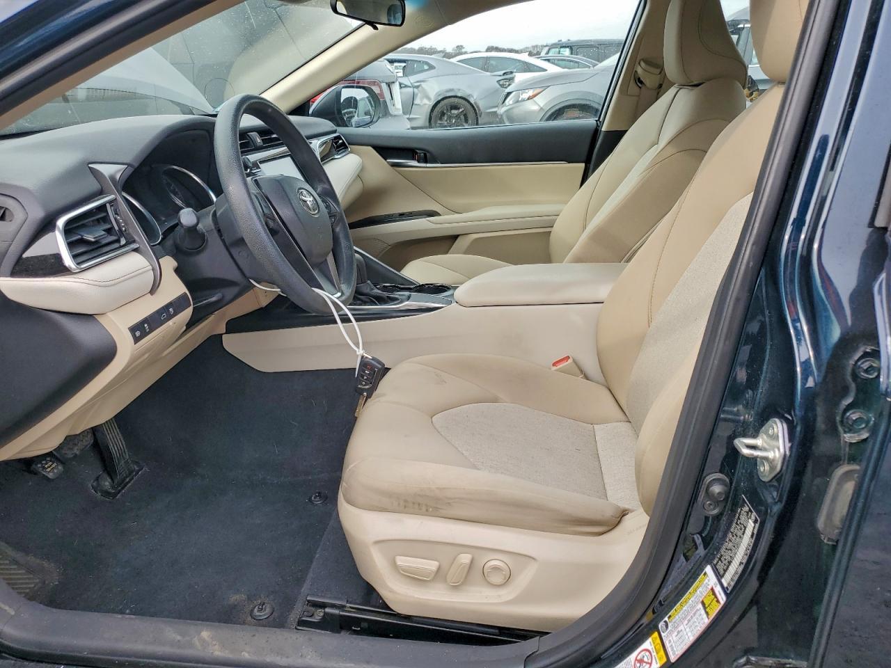 2018 TOYOTA CAMRY
