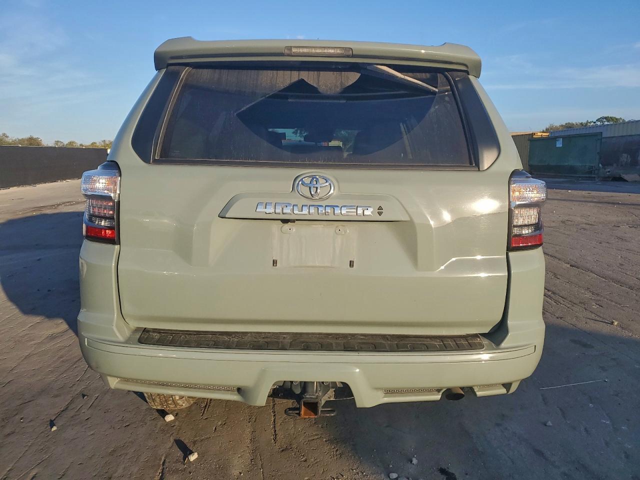 2022 TOYOTA 4Runner