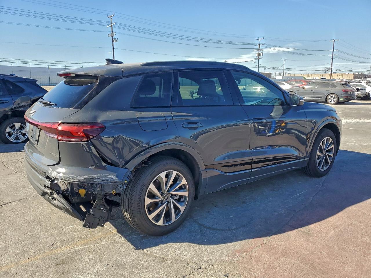 2025 AUDI Q6 e-tron
