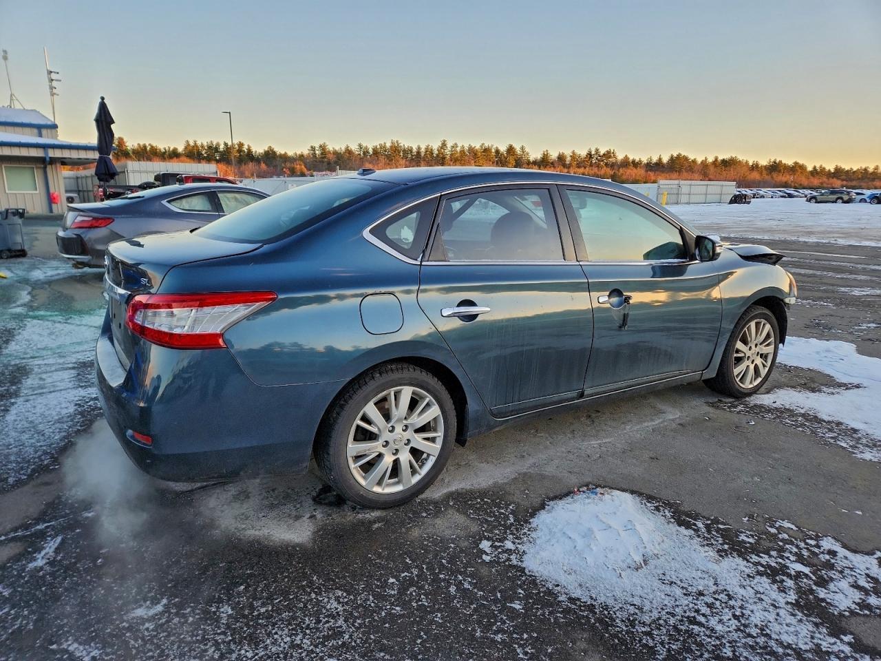 2015 NISSAN SENTRA