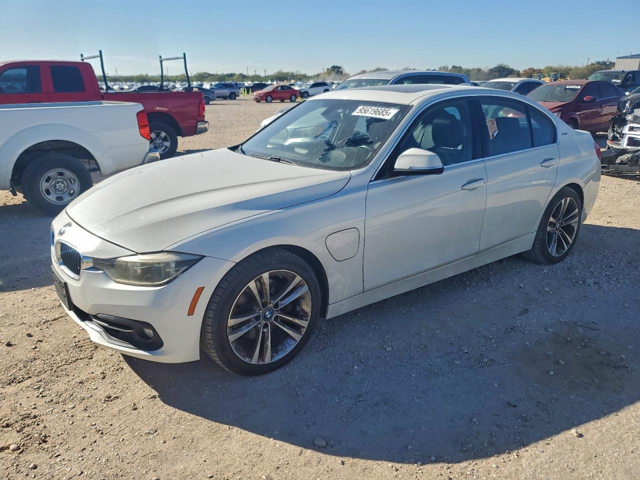 2018 BMW 3 SERIES