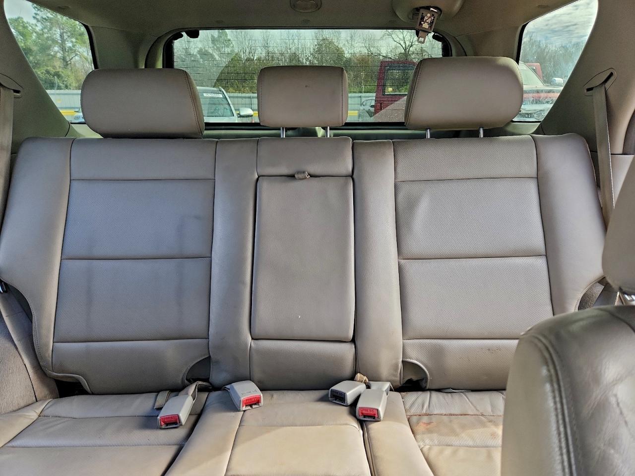 2005 KIA SORENTO