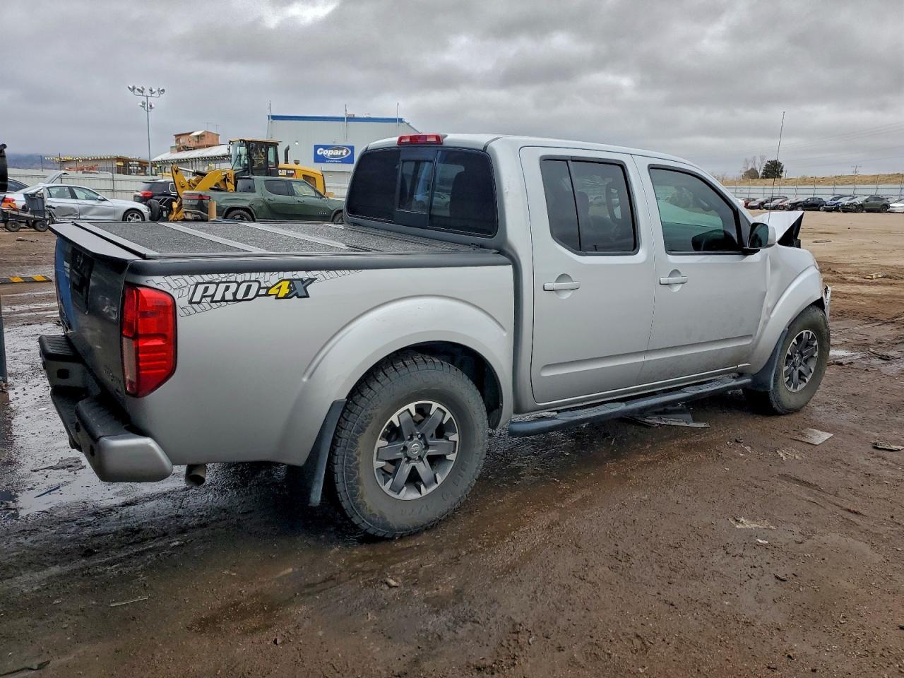 2017 NISSAN Frontier