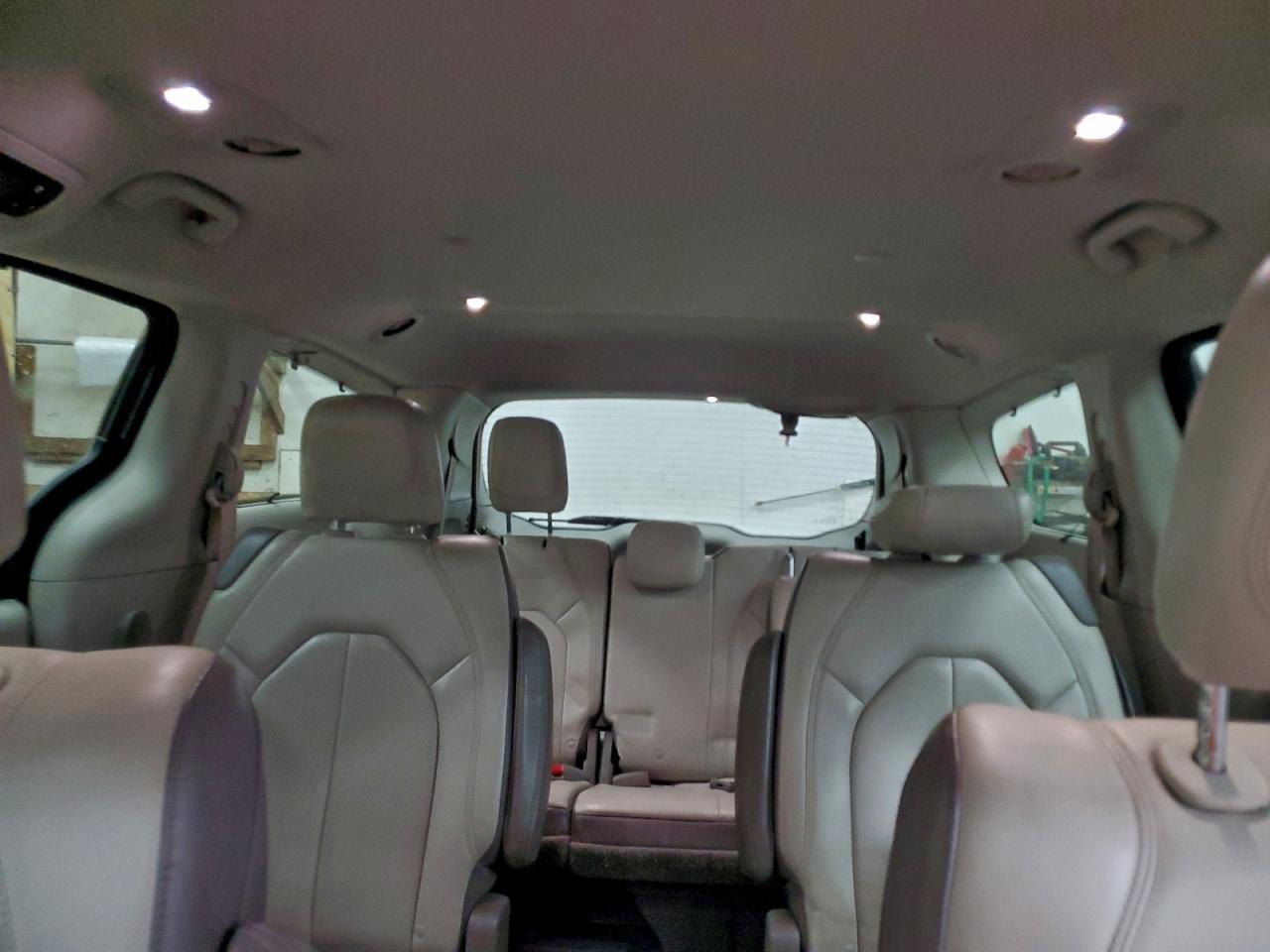 2019 CHRYSLER Pacifica